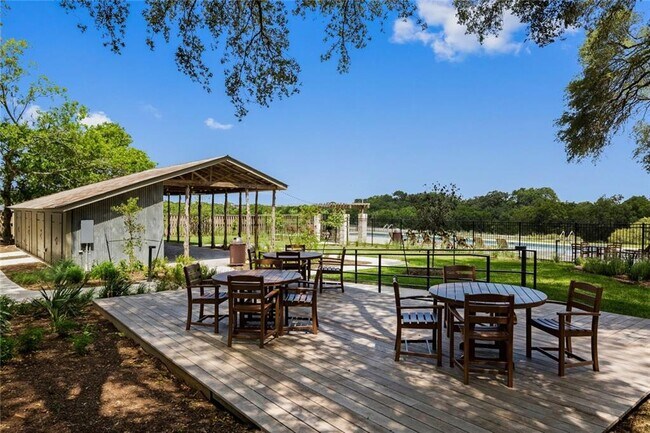 Building Photo - 14505 Frankel Loop