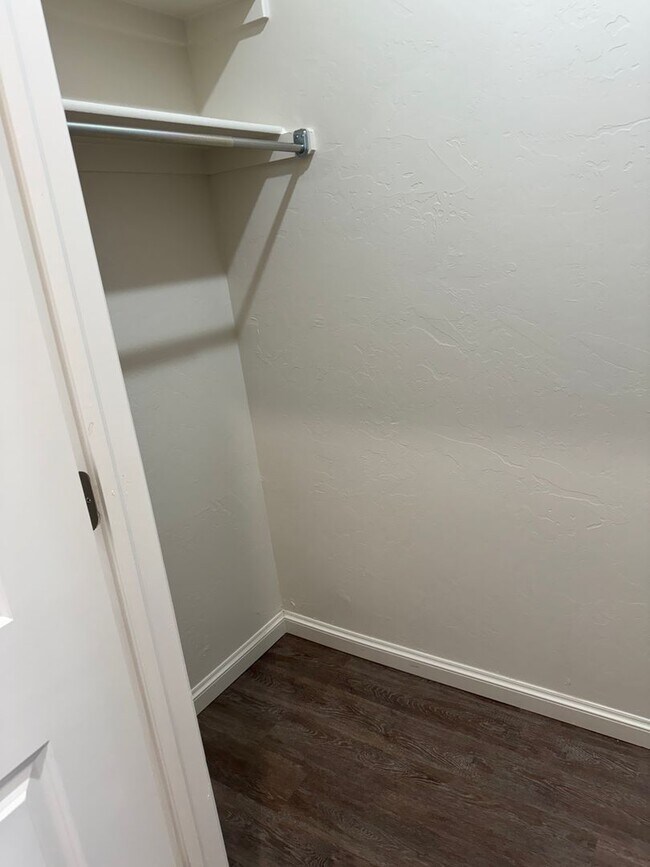 Building Photo - New construction duplex in Newcastle 3 bedroom with game room