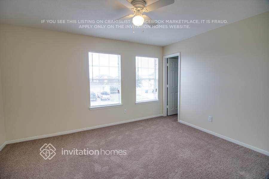 Building Photo - 6627 Gorton Dr