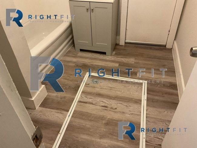 Building Photo - Charming 2 Bedroom Home in Dayton