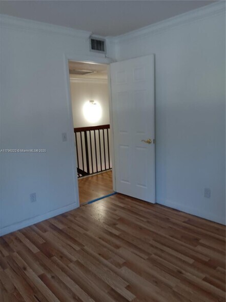 Building Photo - 11209 NW 15th Pl