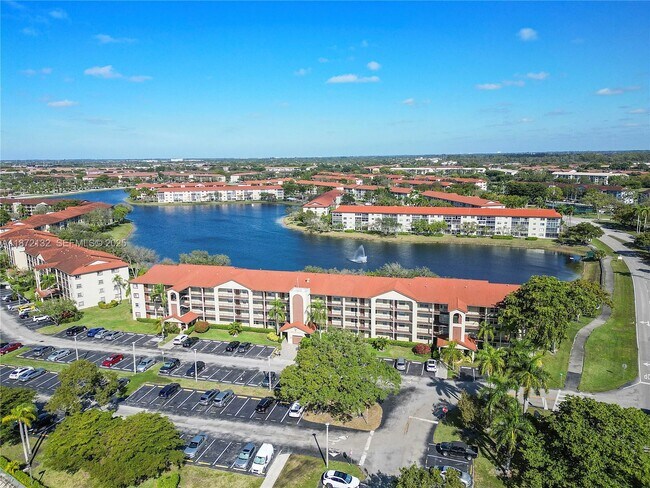 Building Photo - 12901 SW 15th Ct