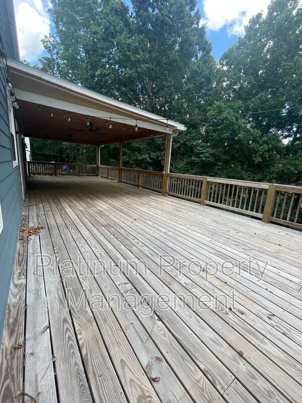 Building Photo - 3757 Peachtree Corners Cir