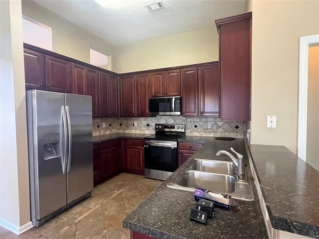 Building Photo - 1966 Chancellor Ridge Rd