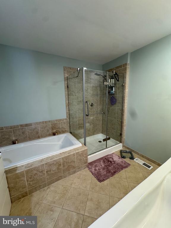 Building Photo - 17 Parkview Way