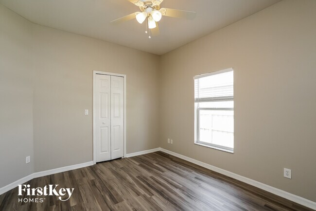 Building Photo - 1817 NW 15th Terrace