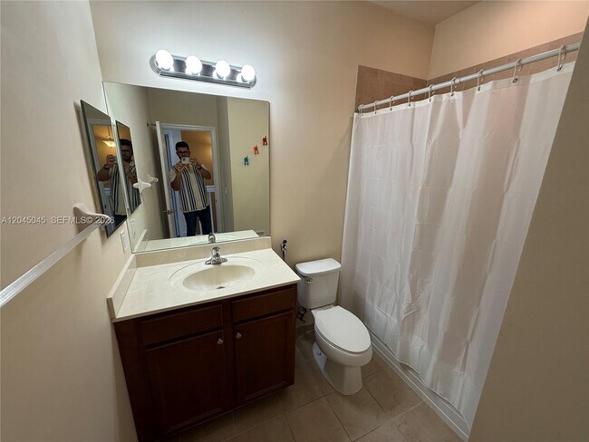 Building Photo - 9572 SW 169th Pl