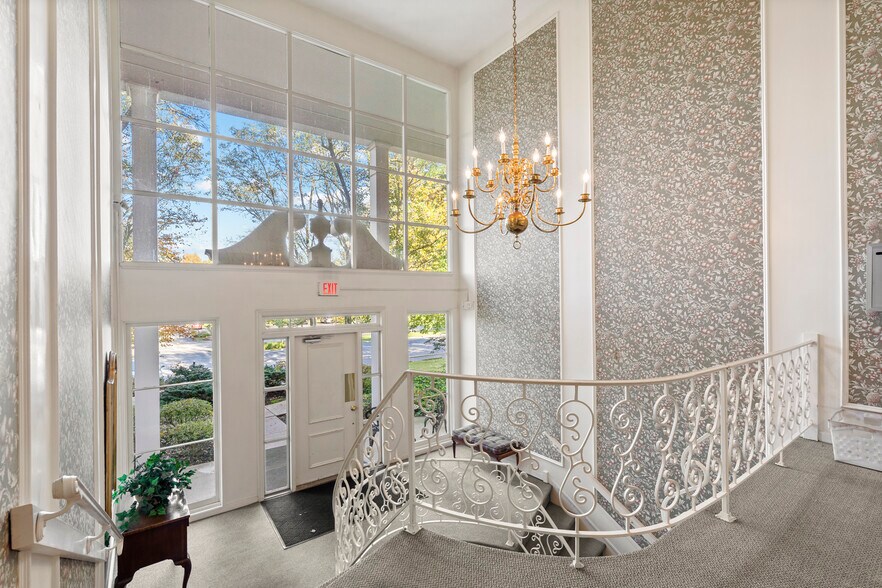 Building Photo - 79 Atterbury Blvd