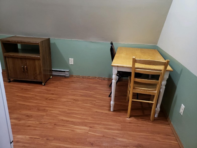 Building Photo - 2219 W College Ave