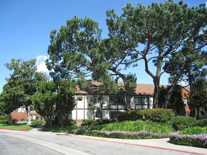 Building Photo - 15512 Williams St