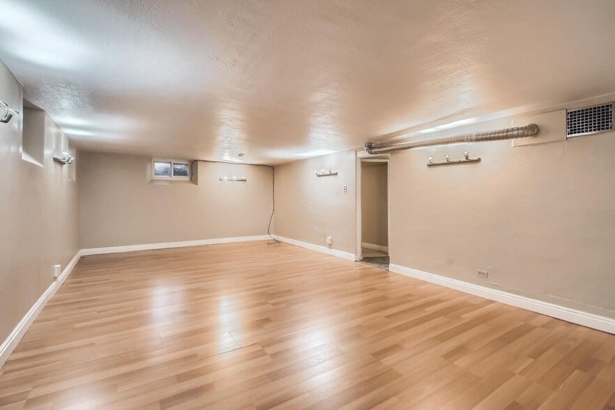 Building Photo - 1317 Jersey St
