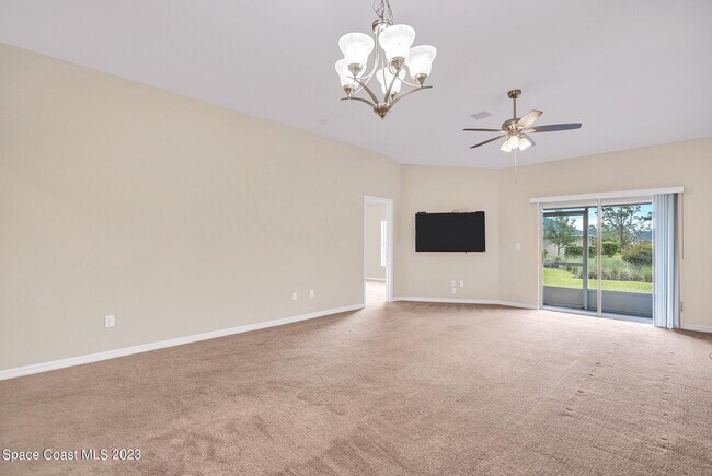 Building Photo - 3496 Bancroft Dr