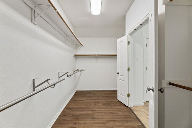 Building Photo - 20613 Kearney Hill Rd