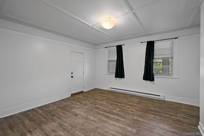 Building Photo - 93 Delafield St