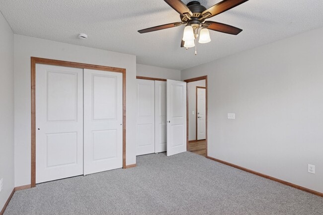 Building Photo - 15130 Fanning Dr N