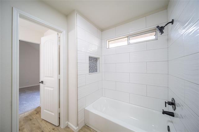 Building Photo - 2740 Fern Valley Ln