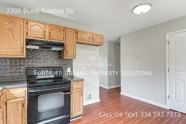 Building Photo - 2306 Blair-Khazan Dr
