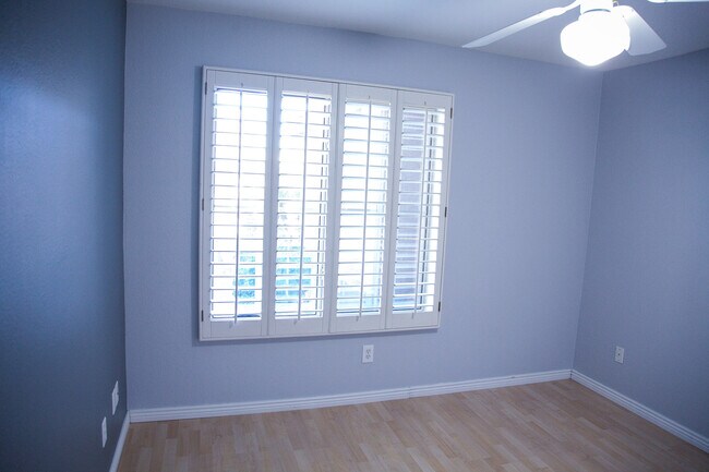 Building Photo - 16044 S 18th Ave