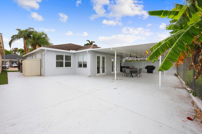 Building Photo - 1209 Olympic Cir