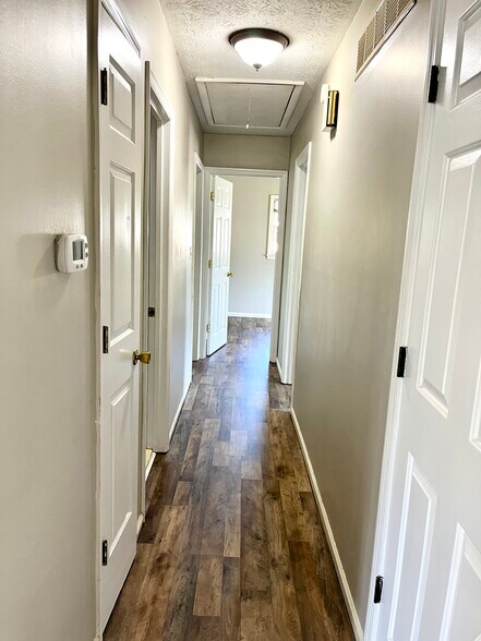Building Photo - 3313 Tisdale Dr