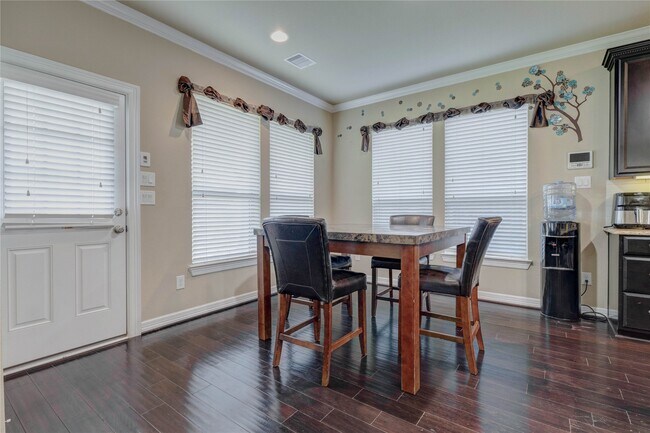 Building Photo - 27810 Yorkshire Brook Ln