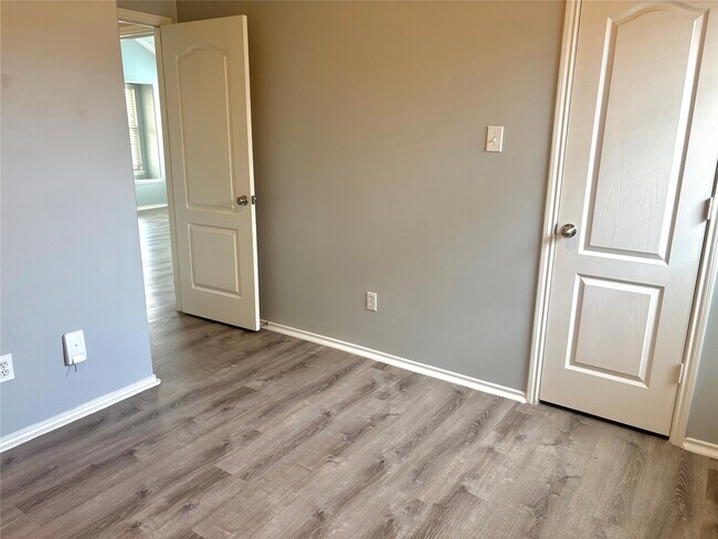 Building Photo - 2519 Kildeer Ct
