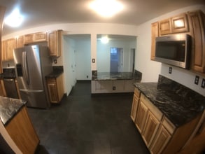 Building Photo - 1405 Cypress Ln