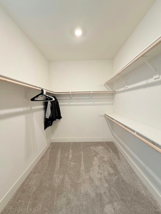 Building Photo - 5242 Upton Ave