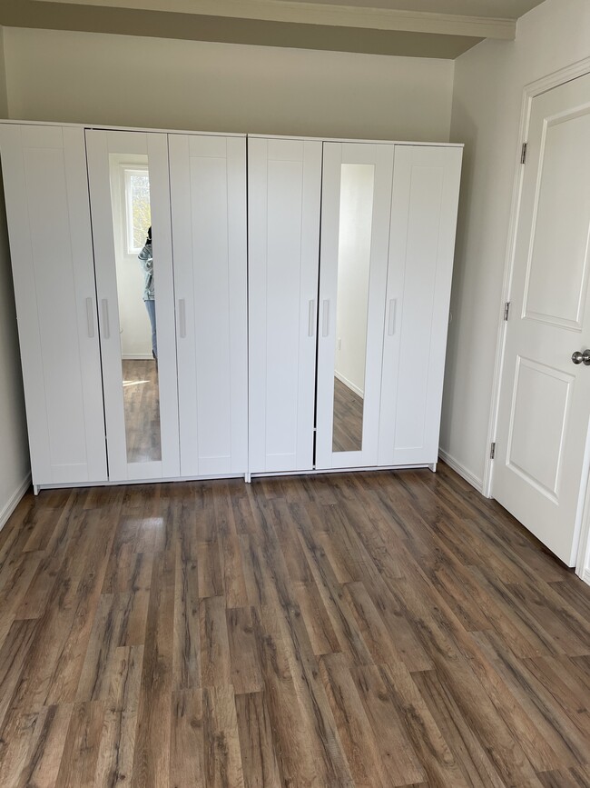 Building Photo - 1613 NE 81st Ave