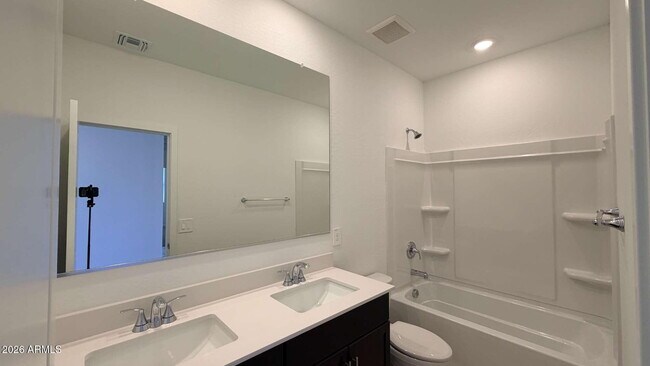 Building Photo - 2379 Fortana Dr