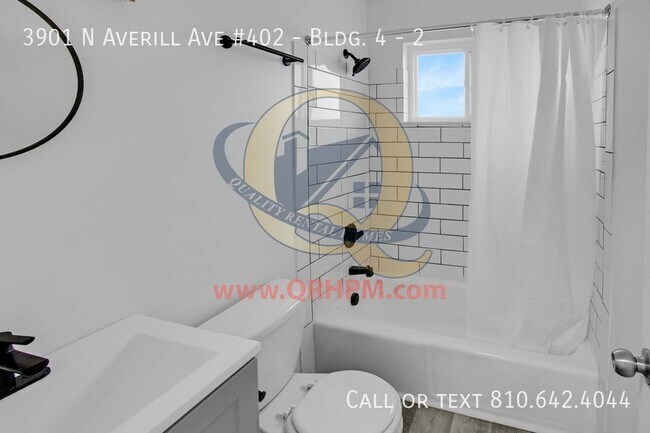 Building Photo - 3901 N Averill Ave