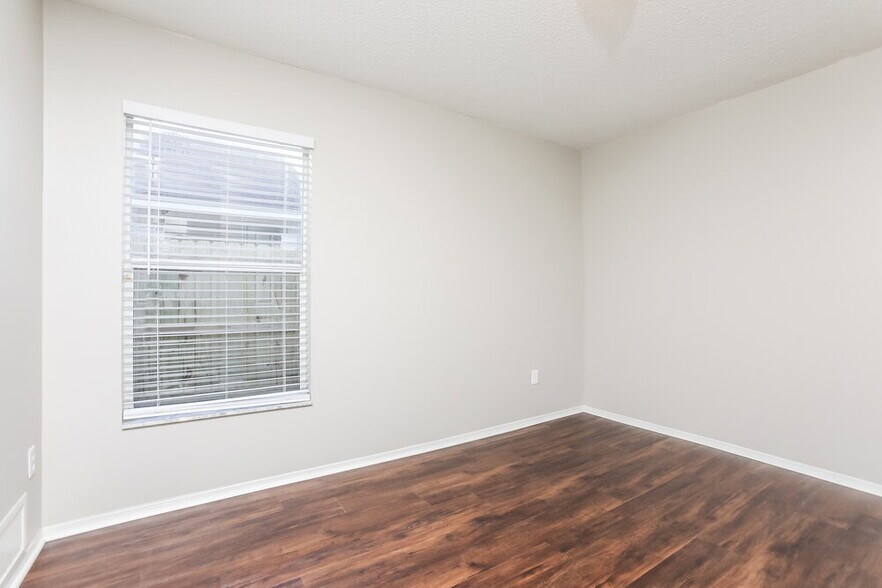 Building Photo - 1025 Henson Ct