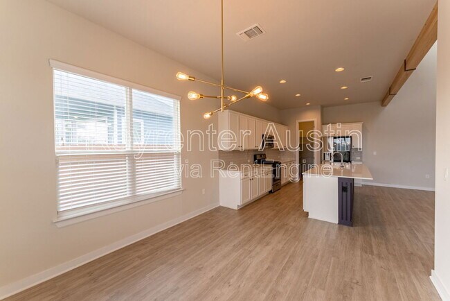 Building Photo - 6812 Cardinal Bloom Loop