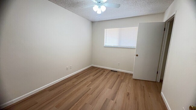 Building Photo - 2705 Rockwood Pl