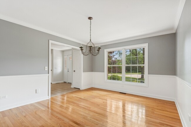 Building Photo - 1205 Brian Cir