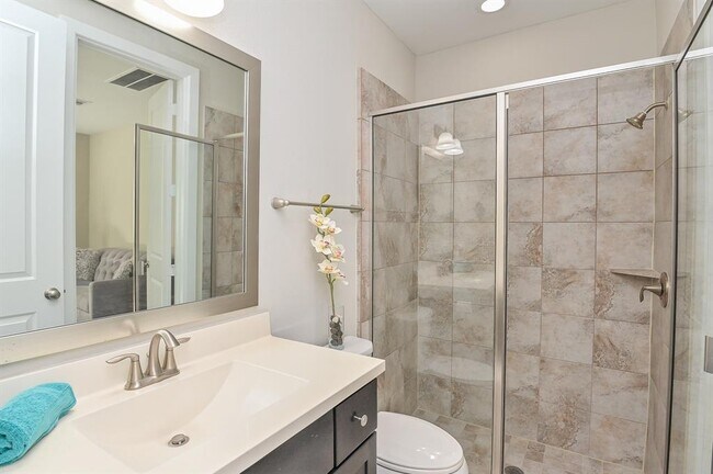 Building Photo - 11023 Acorn Falls Dr