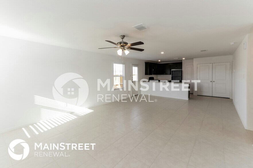 Building Photo - 3101 Helix Bay Dr