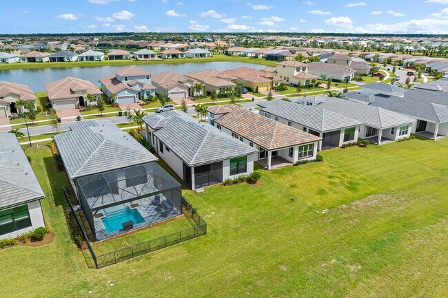 Building Photo - 9333 SW Pepoli Way