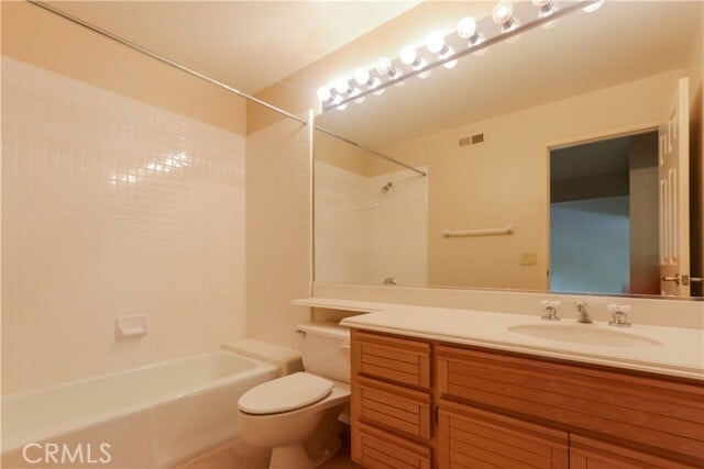 Building Photo - 21576 San Lorenzo