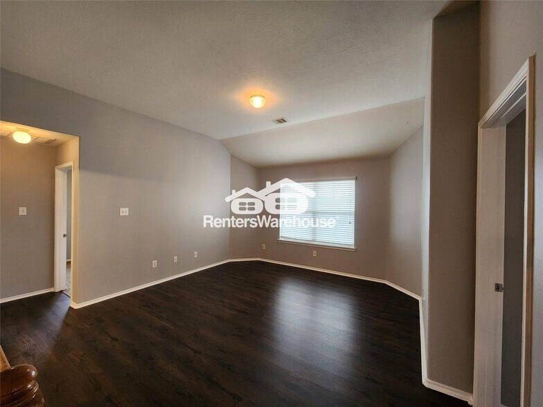 Building Photo - 22034 Guston Hall Ln