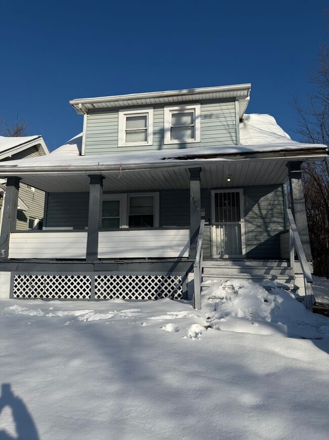 Building Photo - 2bd Single Cash Pay/Section 8