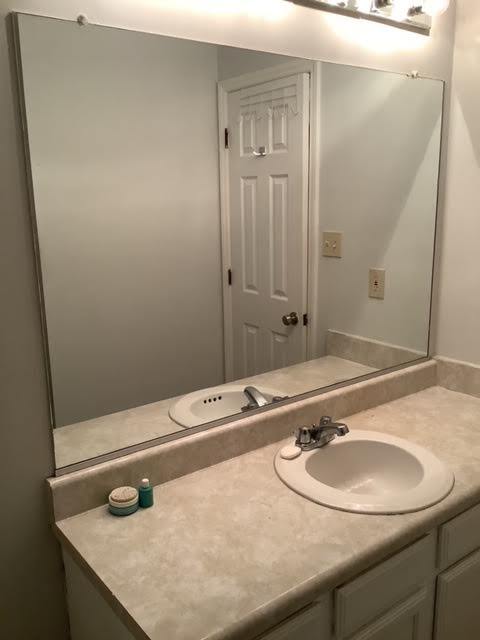 Building Photo - 403 Gatehouse Ln