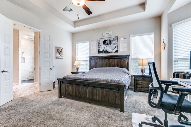 Building Photo - BEAUTIFUL 3-BEDROOM HOME IN THE ENCLAVE AT...