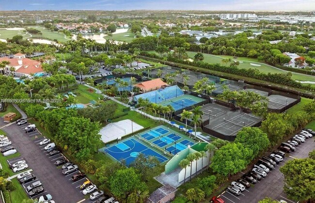 Building Photo - 9869 NW 52nd Terrace