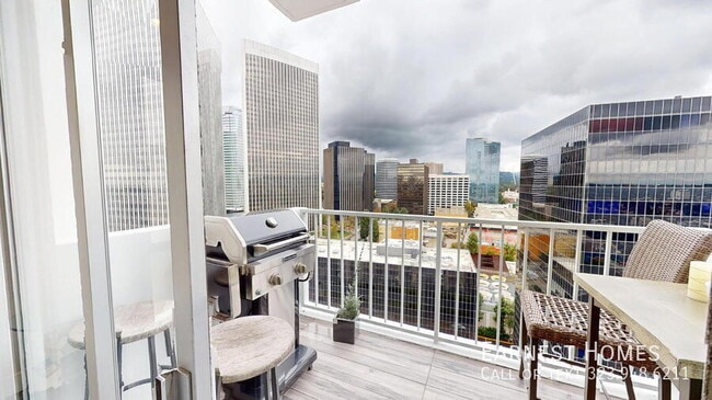 Building Photo - 2160 Century Park E