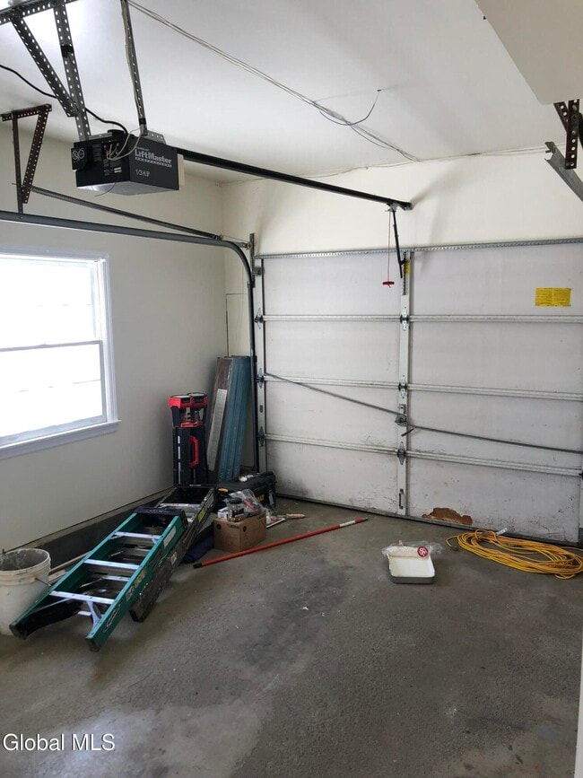 Building Photo - 34 Swayze Dr