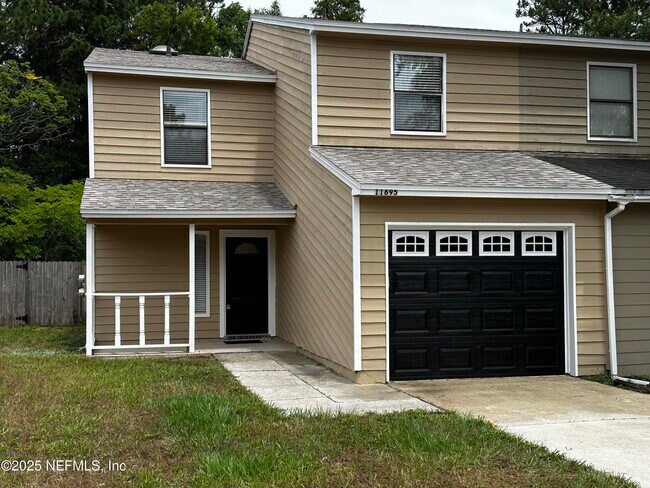 Building Photo - 11695 Tanager Dr