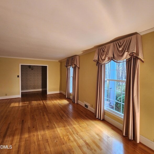 Building Photo - 744 Durham Rd