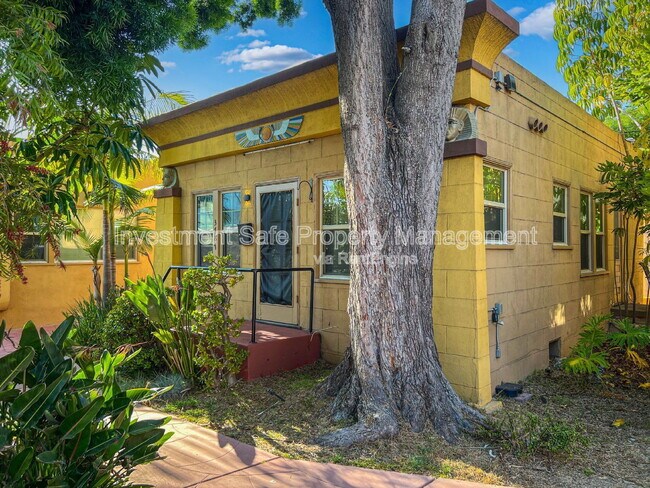 Building Photo - 3787 1/2 Park Blvd