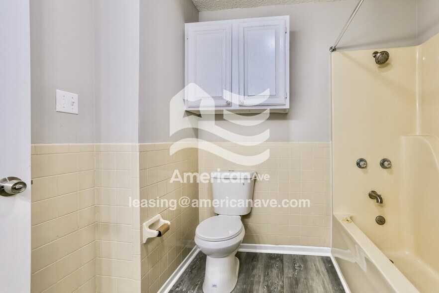 Building Photo - 2508 Marshall St